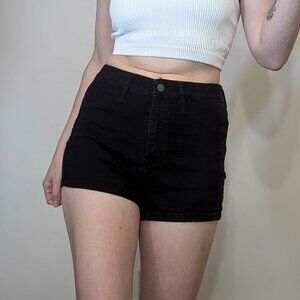 Wild Fable Cute Shortie Shorts in Black size 8/29R